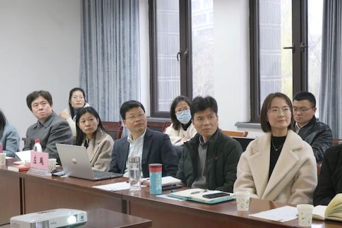 校党委副书记应飚到麻将胡了
宣讲党的十九届六中全会精神
